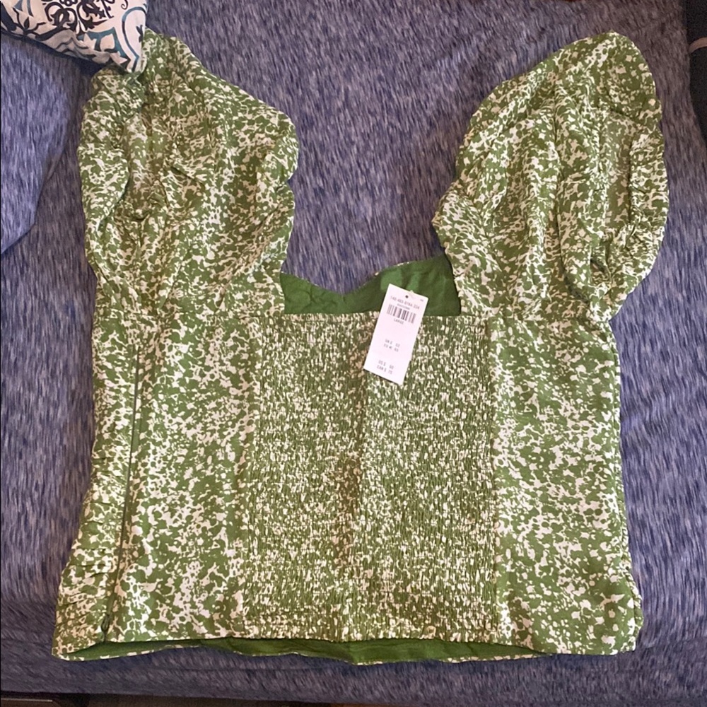 Abercrombie & Fitch Gold Puff Sleeve Blouse